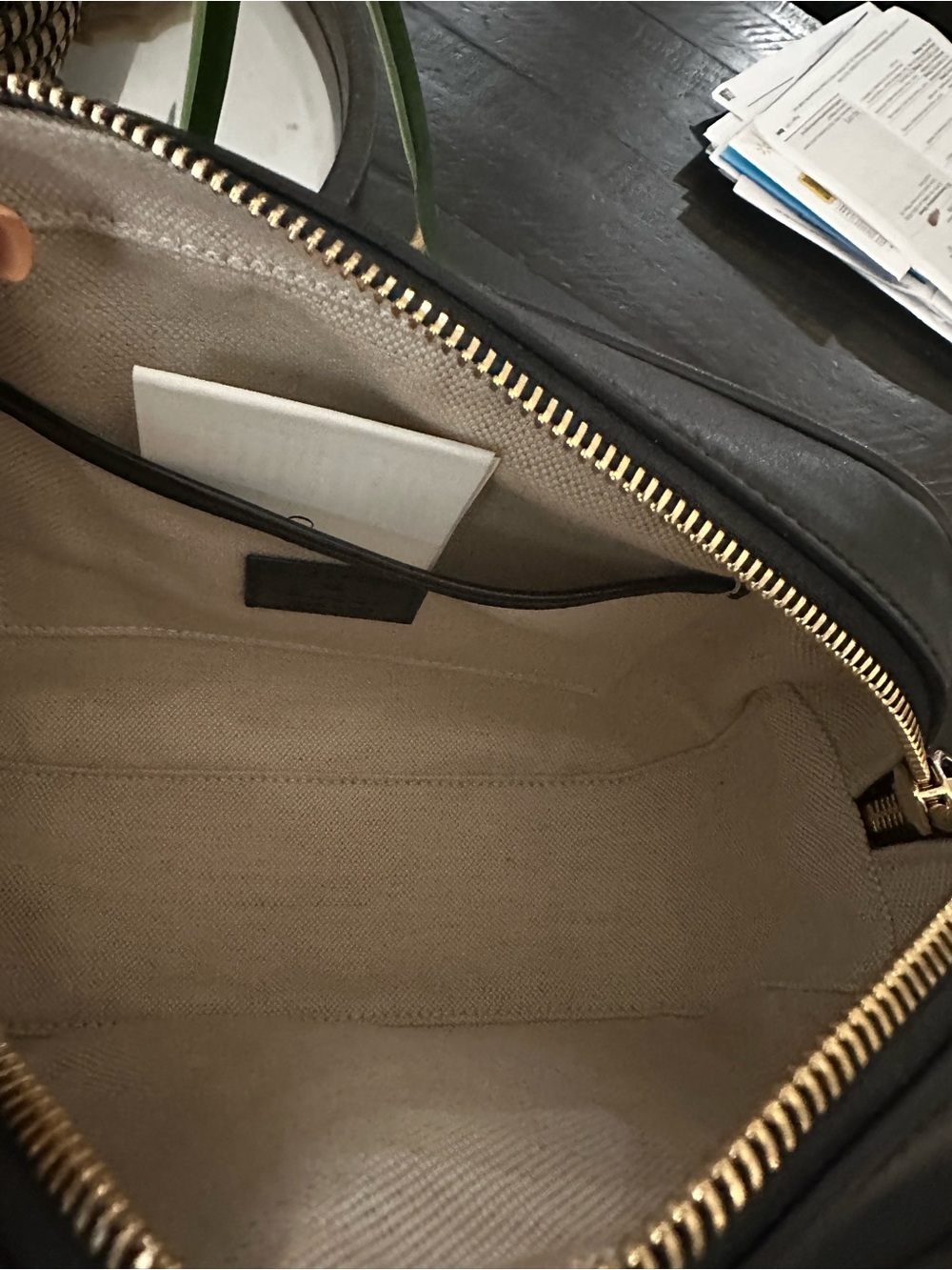 Gucci Black Soho Leather Crossbody Camera Bag - Picture 6 of 6
